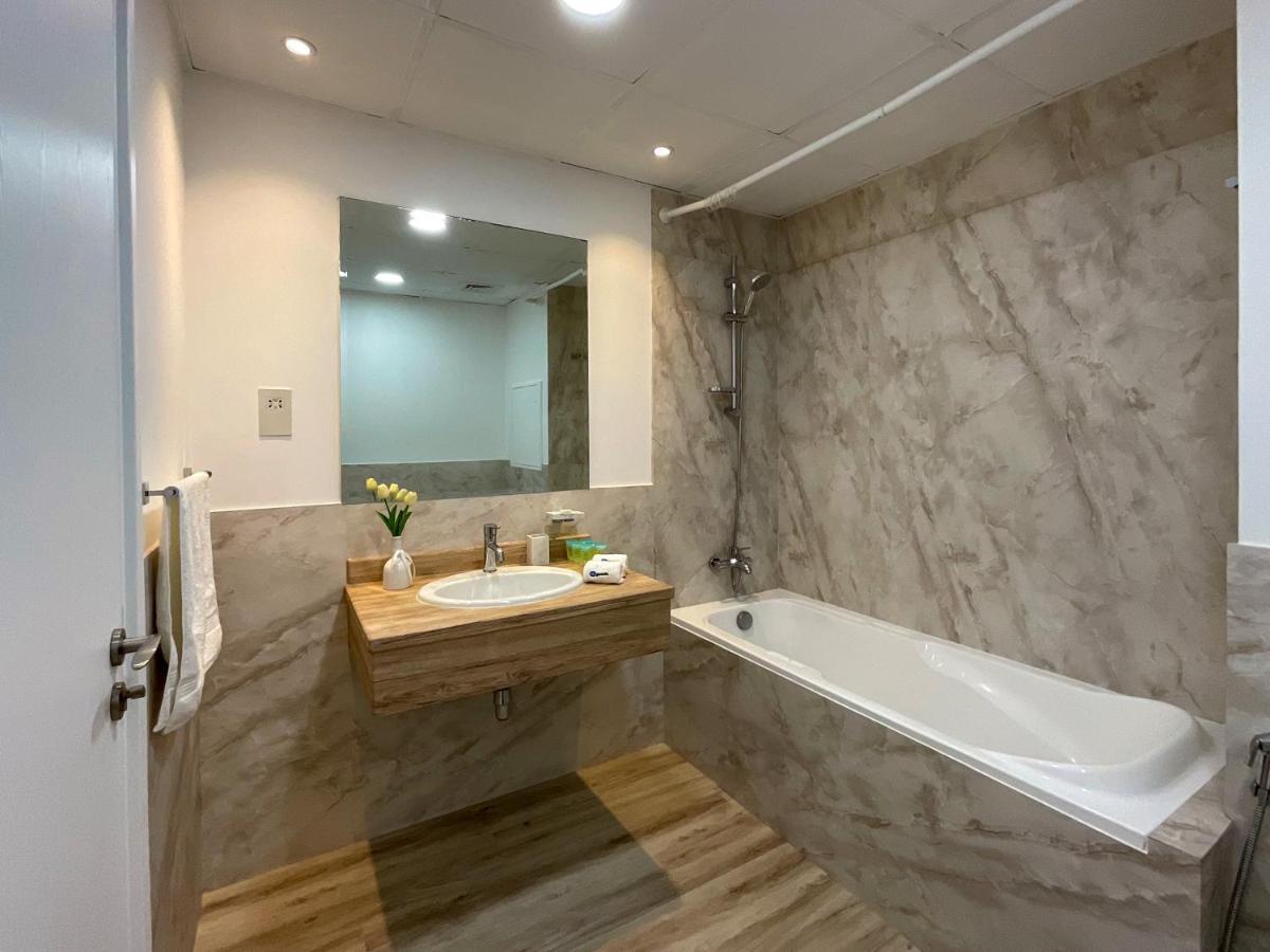 Higuests - Amazing Sea Views From This 2Br Apt In Jbr Дубай Экстерьер фото